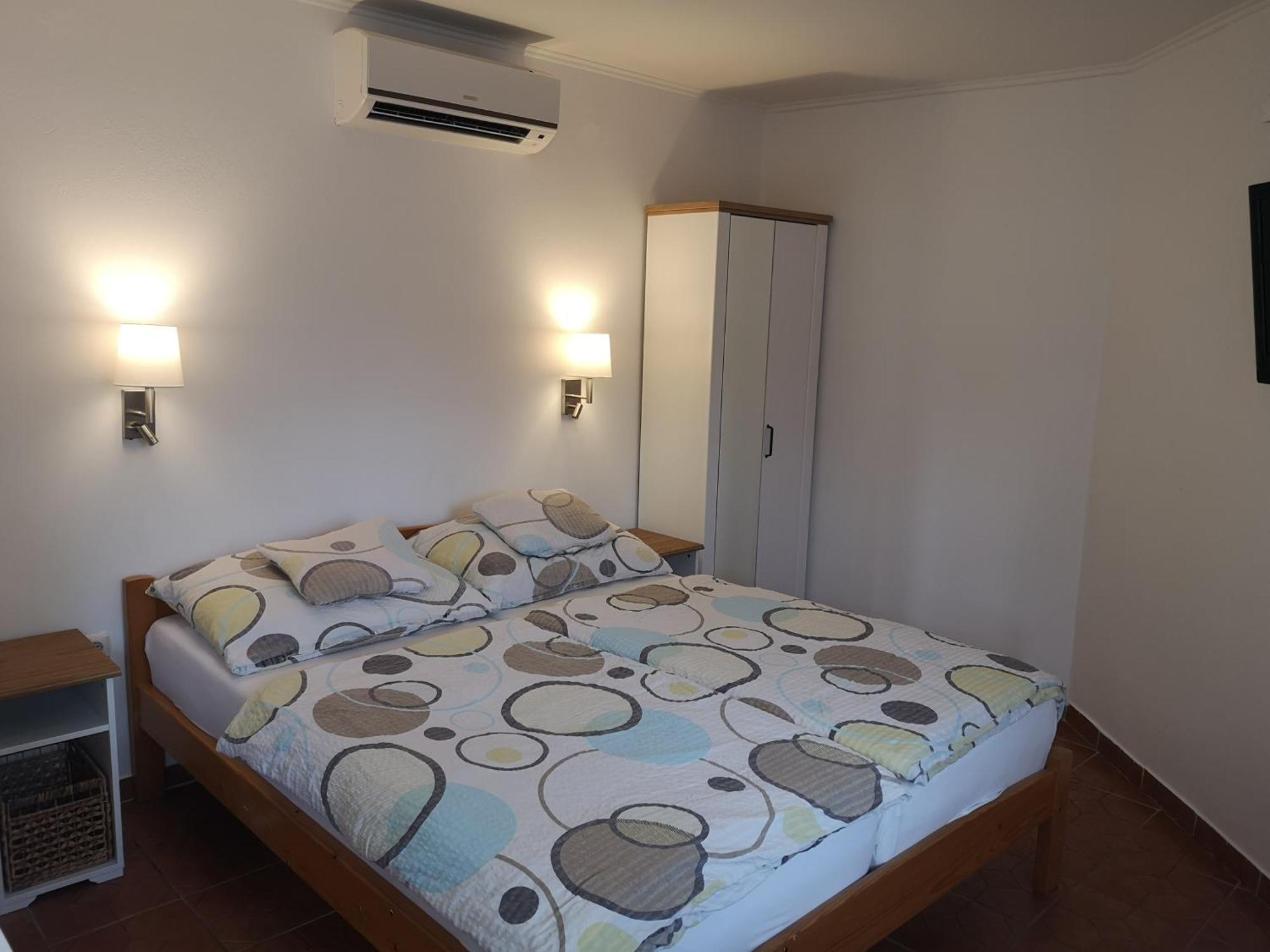 Apartman Kaszas Garden Мошонмадьяровар Экстерьер фото